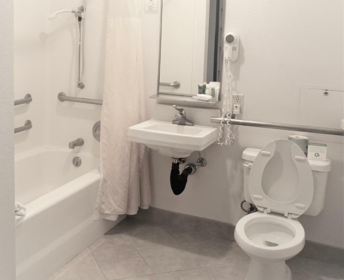 Idaho Inn モスコー エクステリア 写真